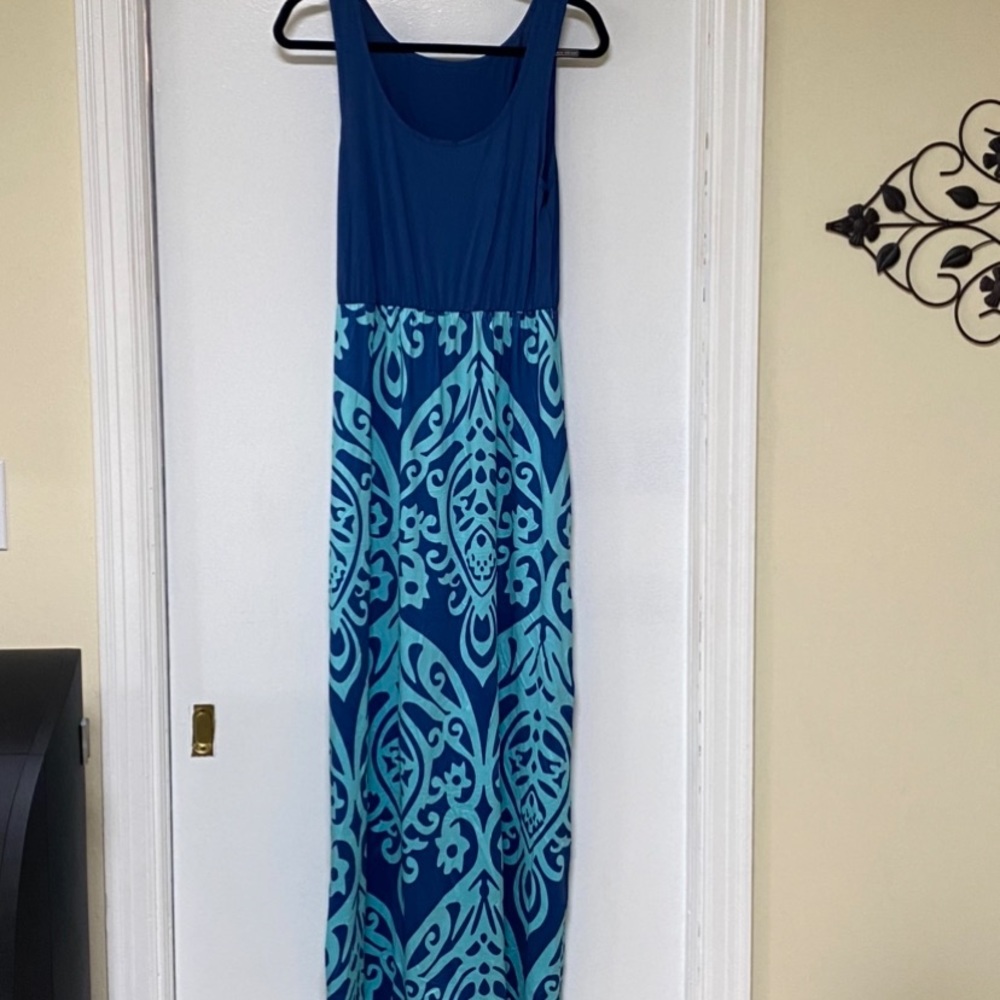 - (NEW) LONG BEACH/COMFORTABLE DRESS